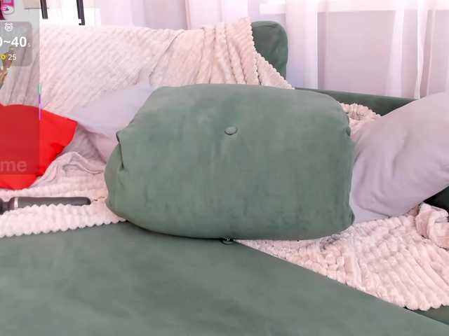 Luckydicewow live cam on BongaCams