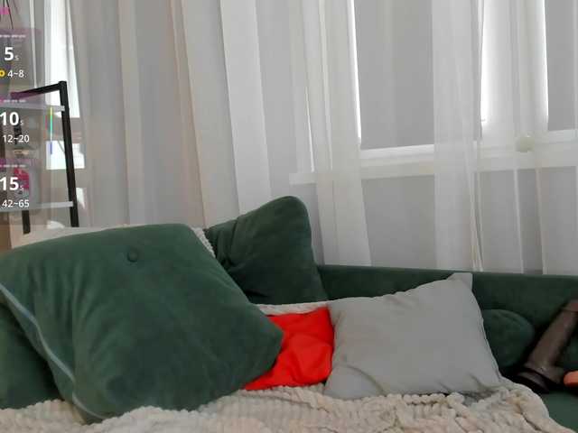 Luckydicewow live cam on BongaCams