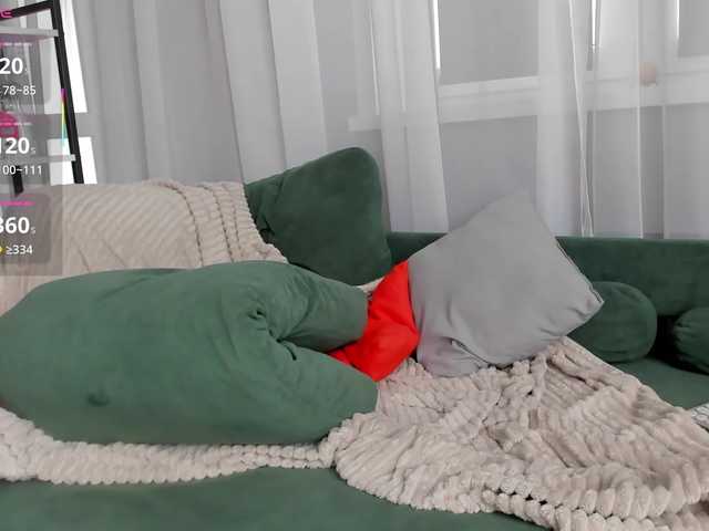 Luckydicewow live cam on BongaCams