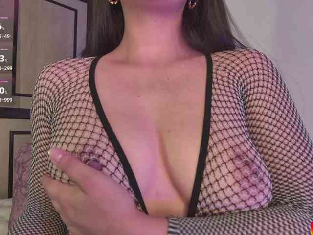 IsabellaNoir1 webcam