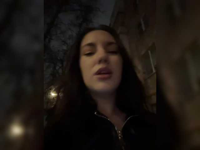 -Your-Michelle-, en vivo ahora en BongaCams