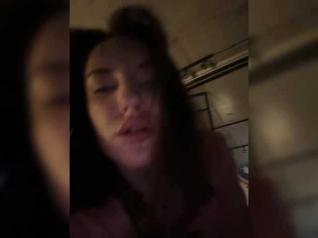 Live трансляция -Your-Michelle- - slutnetki.online
