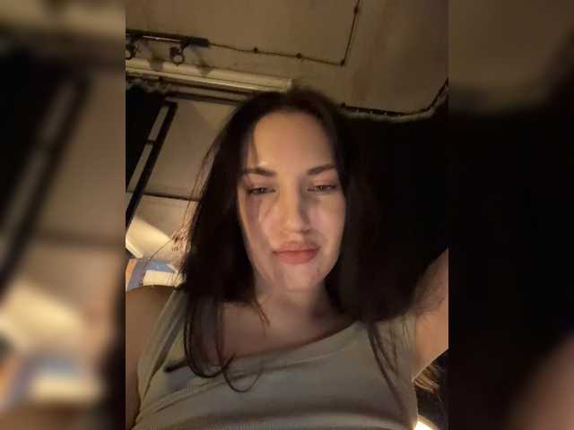 Live трансляция -Your-Michelle- - slutnetki.online