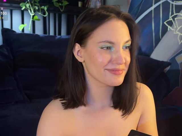 -Your-Michelle-'s BongaCams show and profile