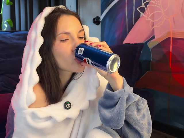 -Your-Michelle-'s BongaCams show and profile