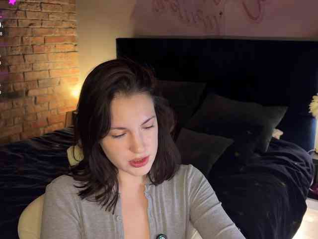 -Your-Michelle- webcam