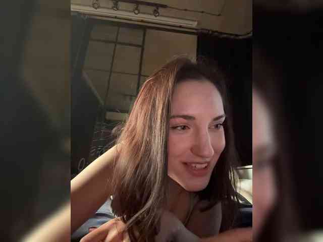 -Your-Michelle- webcam