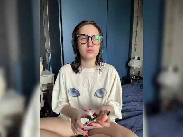 -Your-Michelle- webcam
