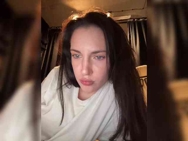 -Your-Michelle- webcam