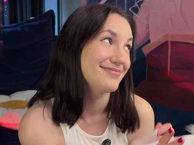 -Your-Michelle- webcam