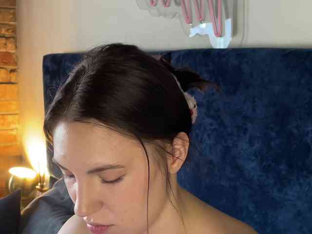 -Your-Michelle- webcam