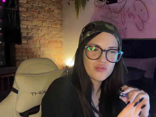 -Your-Michelle- webcam