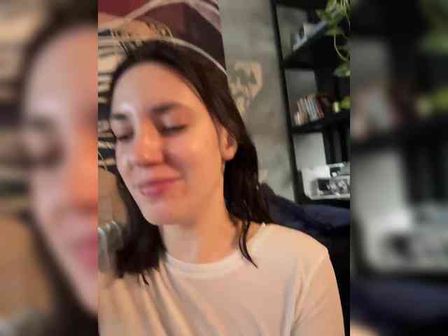 -Your-Michelle- webcam