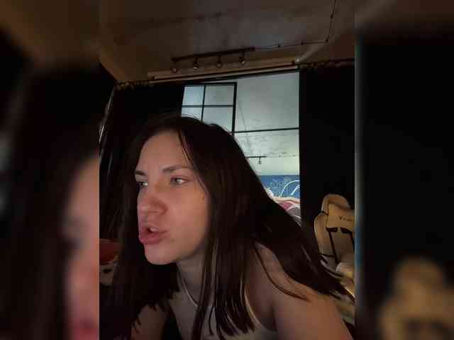 -Your-Michelle- webcam