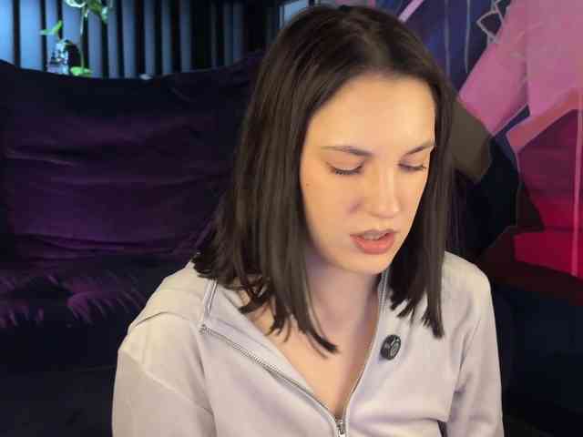 -Your-Michelle- webcam