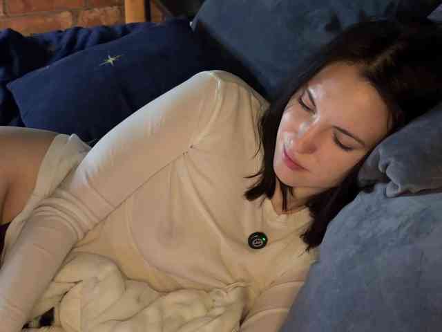 -Your-Michelle- webcam