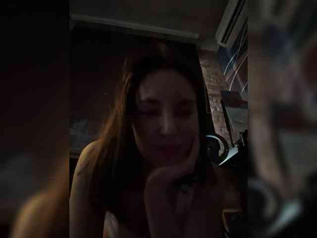 -Your-Michelle- webcam