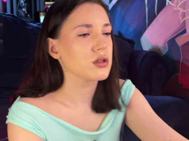 -Your-Michelle- webcam