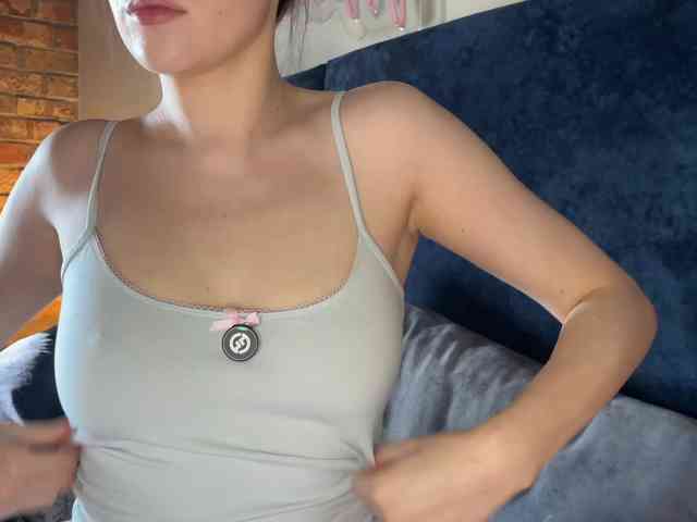 -Your-Michelle- webcam