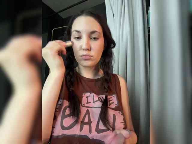 -Your-Michelle- webcam