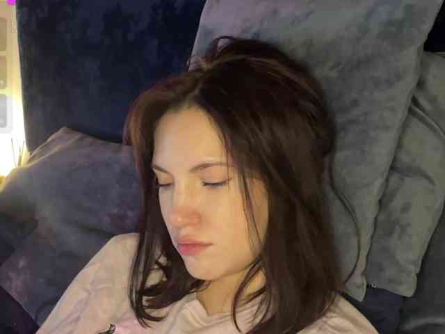 -Your-Michelle- webcam
