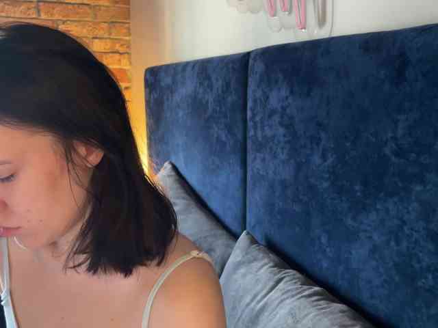 -Your-Michelle- webcam