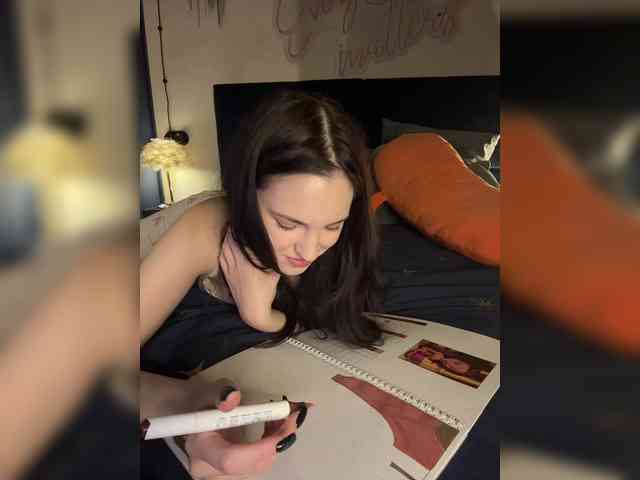 -Your-Michelle- webcam