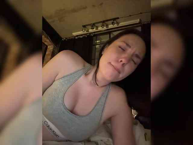 -Your-Michelle- webcam