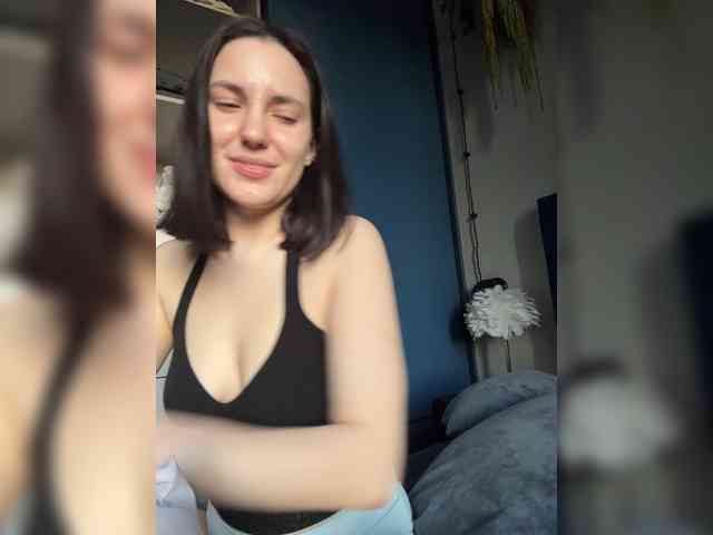 -Your-Michelle- webcam