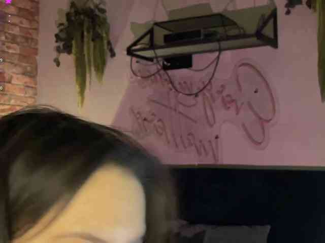 -Your-Michelle- webcam