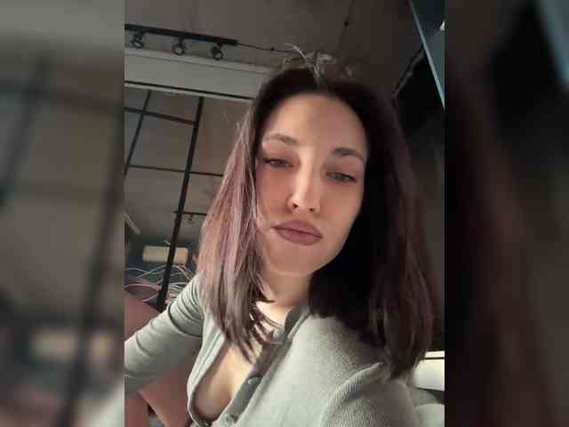 -Your-Michelle- webcam
