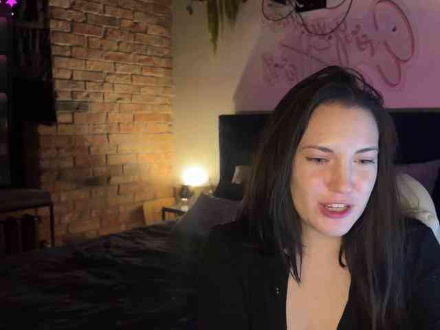 -Your-Michelle- webcam