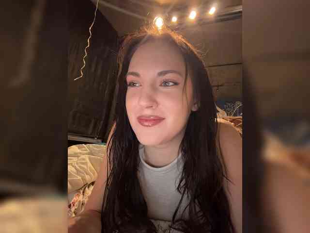 -Your-Michelle- webcam