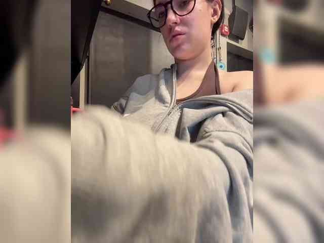 -Your-Michelle- webcam