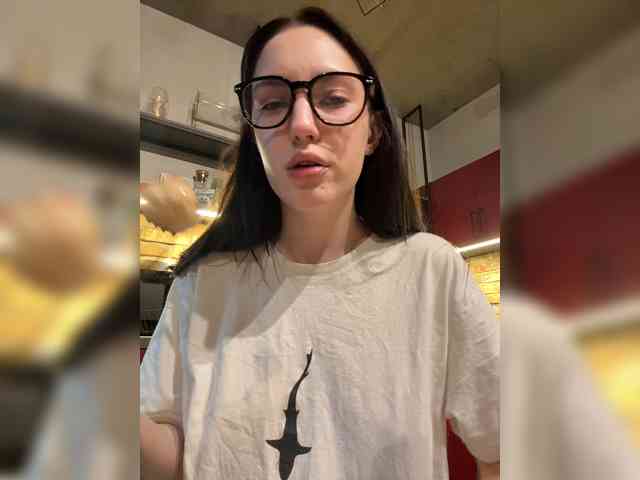 -Your-Michelle- webcam