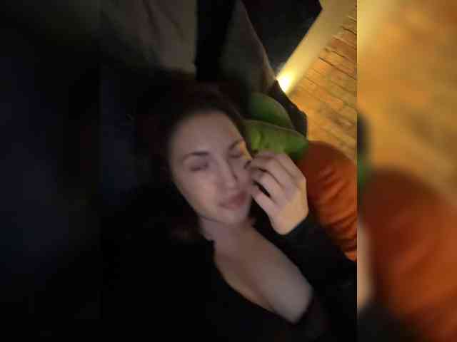 -Your-Michelle- webcam