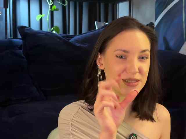 -Your-Michelle- webcam