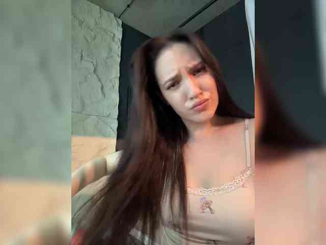 -Your-Michelle- webcam