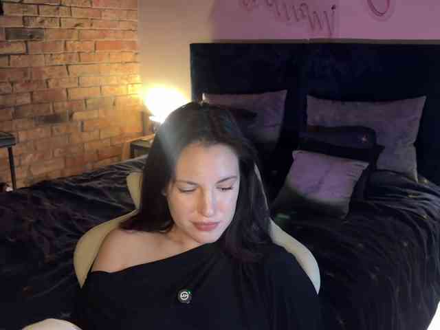 -Your-Michelle- webcam