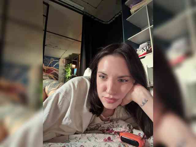 -Your-Michelle- webcam