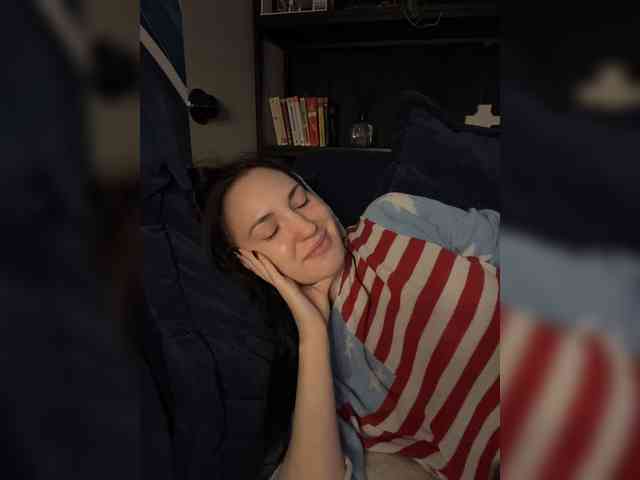 -Your-Michelle- webcam