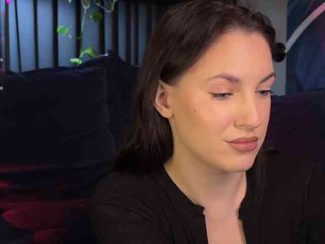 -Your-Michelle- webcam