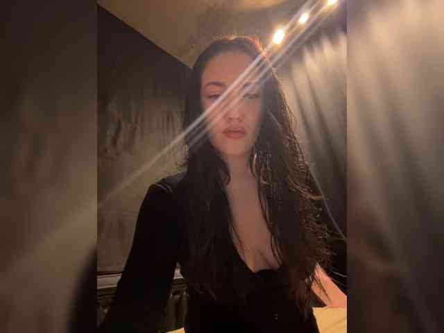 -Your-Michelle- webcam