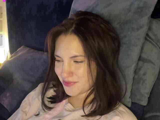-Your-Michelle- webcam