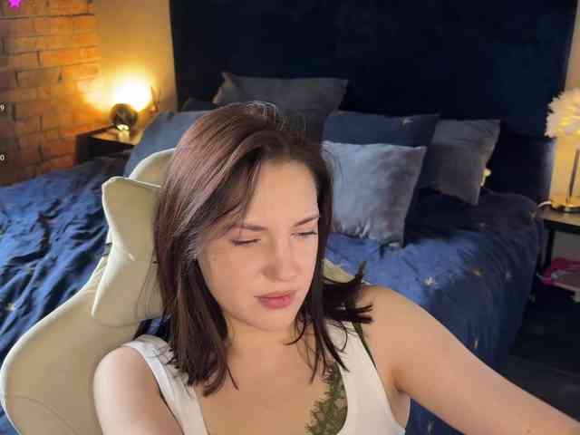 -Your-Michelle- webcam