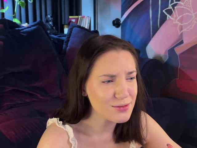 -Your-Michelle- webcam