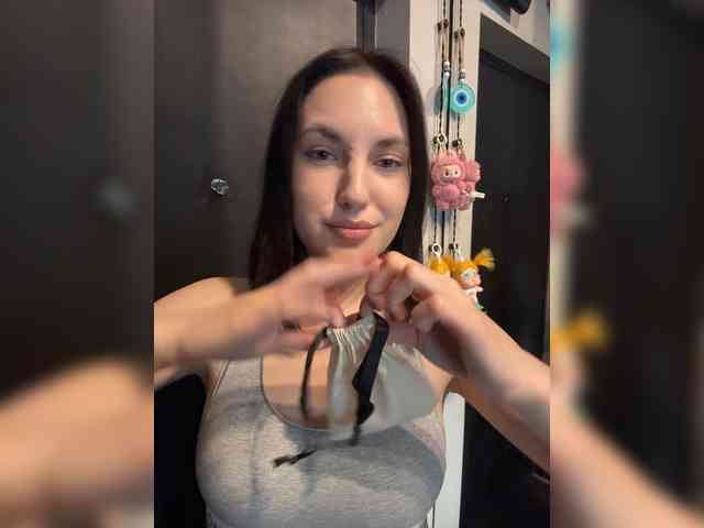 -Your-Michelle- webcam