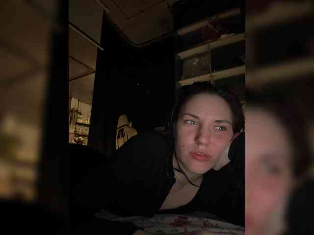 -Your-Michelle- webcam