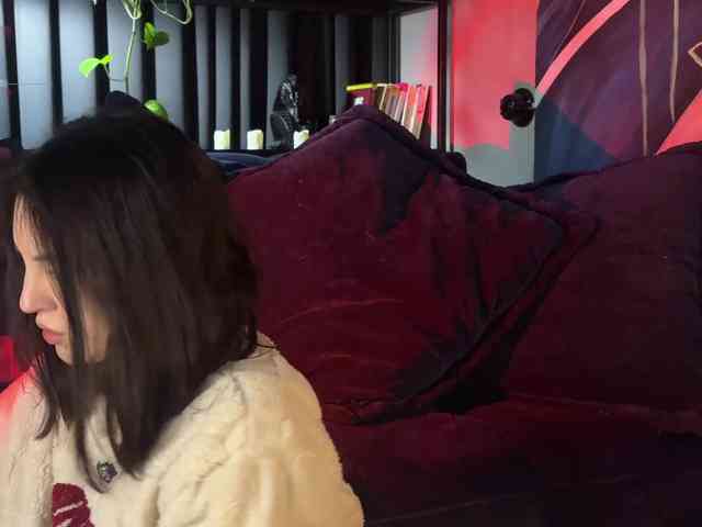 -Your-Michelle- webcam