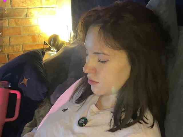 -Your-Michelle- webcam